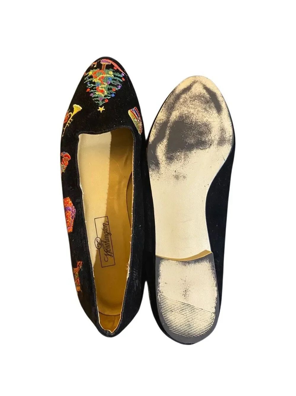 Worthington women’s black velvet Christmas embroidered loafers nine - Picture 4 of 6